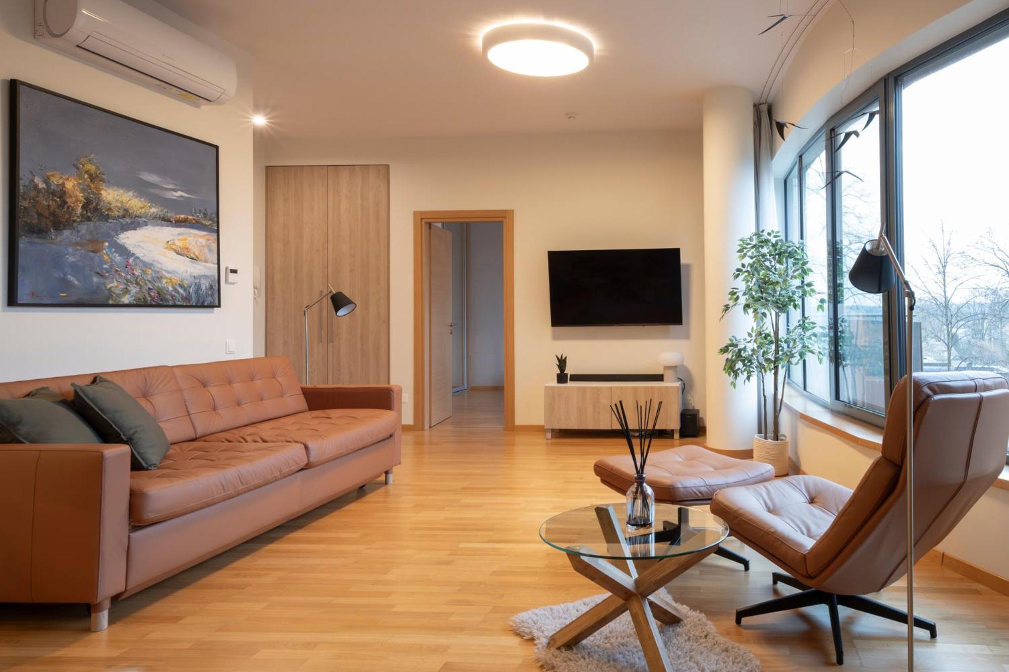 2 Bedroom Apt, 2 Garage Spots & Balconies, Self Check-In, By Cohost Druskininkai Eksteriør billede