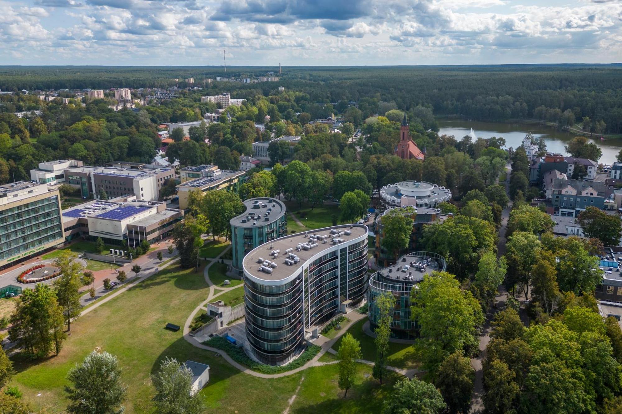 2 Bedroom Apt, 2 Garage Spots & Balconies, Self Check-In, By Cohost Druskininkai Eksteriør billede