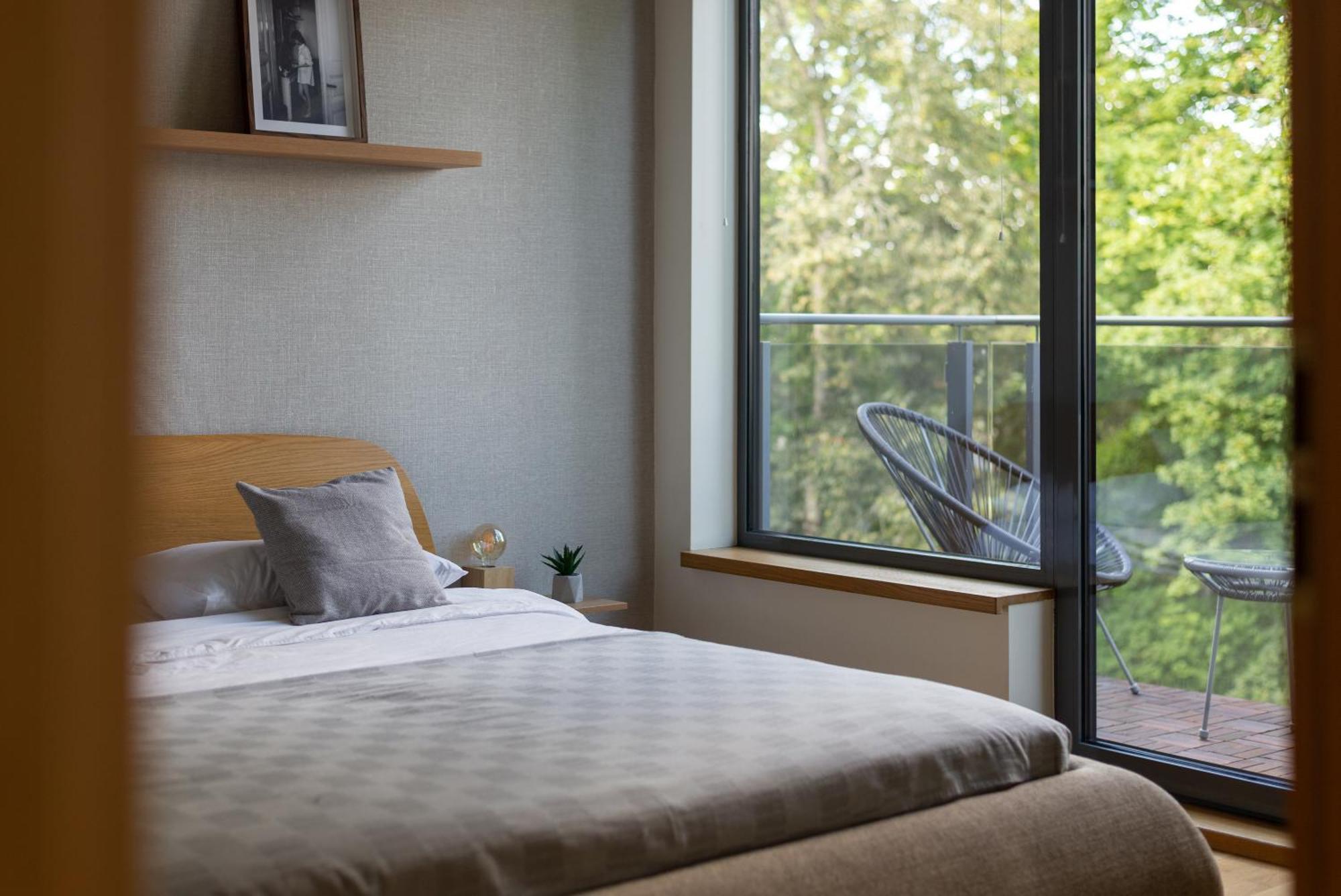 2 Bedroom Apt, 2 Garage Spots & Balconies, Self Check-In, By Cohost Druskininkai Eksteriør billede